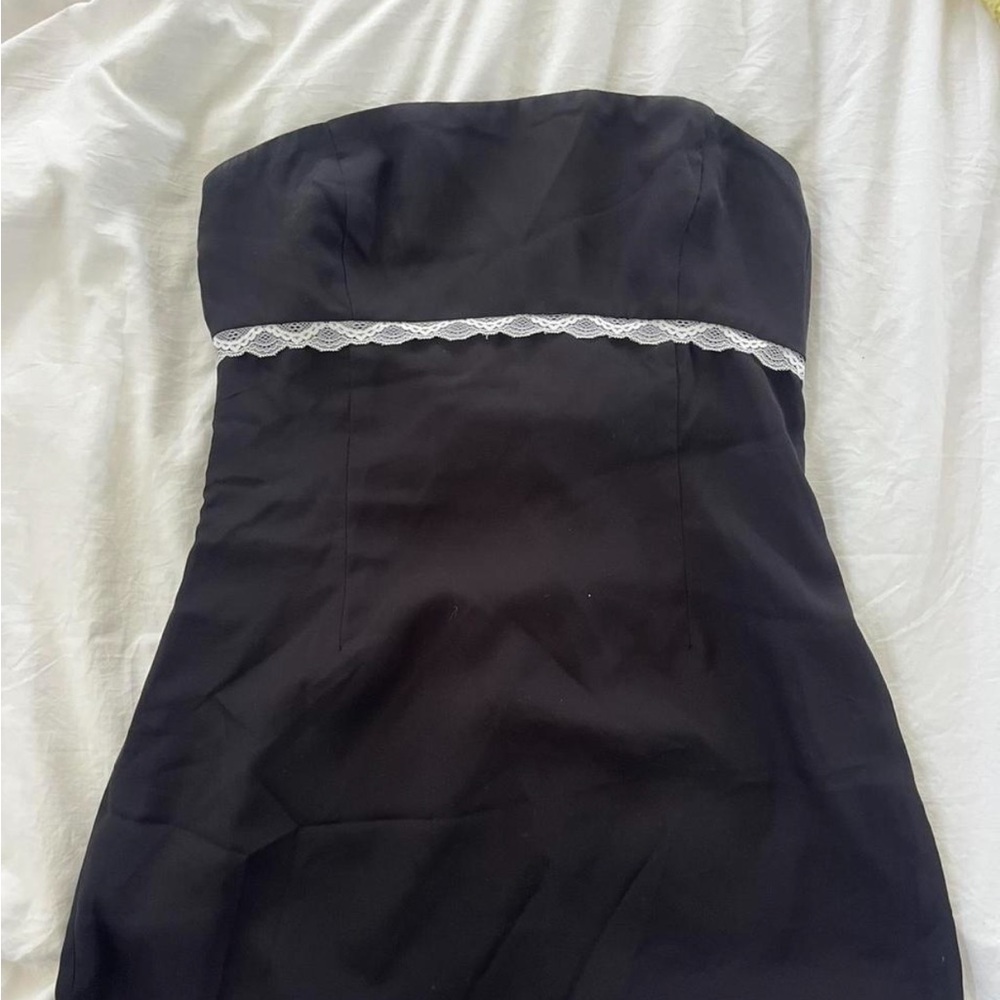 Black Strapless Dress with Lace Trim